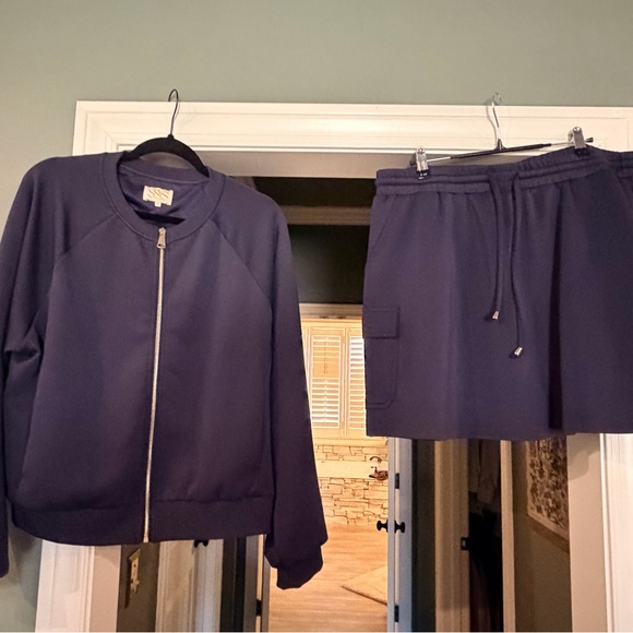 SSYS Other - Women's Navy Zip Front Jacket and Drawstring Skort Set